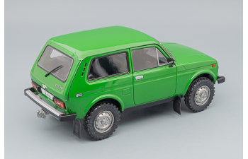 LADA Niva (1980), green