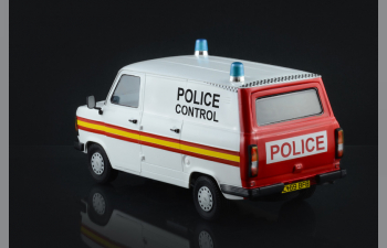 Сборная модель Ford Transit UK Police