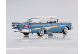 FORD Fairlane 500 Closed Convertible (1958), white/silverstone blue