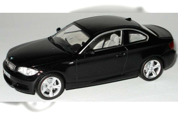 BMW 1er Coupe E82 (2007), saphir schwarz met.