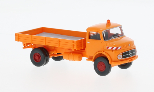 MERCEDES-BENZ LAK 710 orange