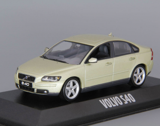 VOLVO S40 (2003), light gold