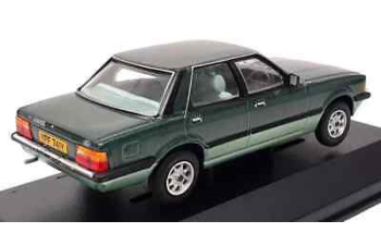 FORD Cortina Mk5 1.6 Carousel, темно-зеленый с серым