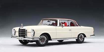 MERCEDES-BENZ 280SE Coupe 1968, white/red roof 