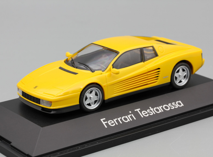 FERRARI Testarossa, yellow