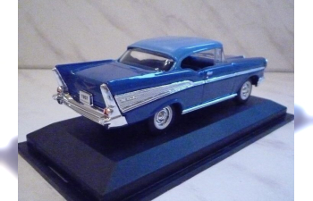 CHEVROLET Bel Air (1957), blue