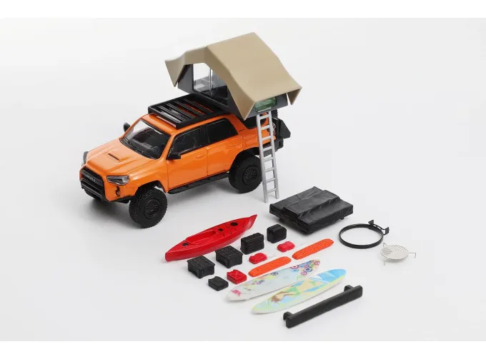 TOYOTA 4 Runner Light Modified Version *LHD* with 18 accessories, orange