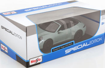 PORSCHE 911 (992.2) Targa 4 GTS Hybrid (2025), light green