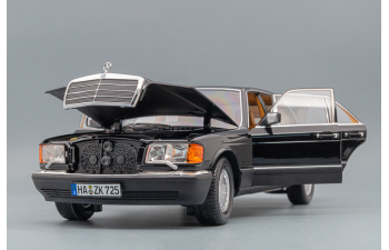 MERCEDES-BENZ 560 SEL (W126) 1989 black metallic