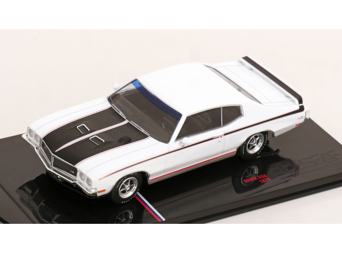 BUICK GSX (1970), white/black