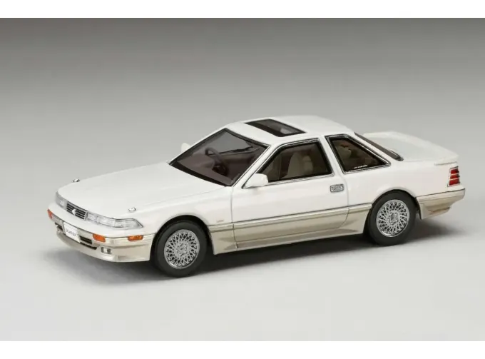 TOYOTA Soarer 3000 Twincam 24 GT-Limited Air Suspension (MZ21), crystal white toning II
