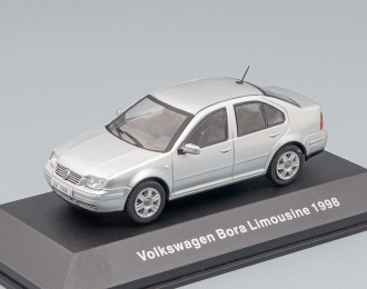 VOLKSWAGEN Bora Limousine (1998), silver