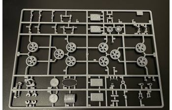 Сборная модель Советский основной боевой танк Т-62М