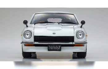 Nissan Fairlady Z (S30) (white pearl)