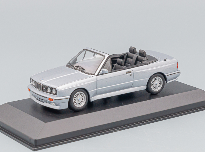 BMW M3 E30 Convertible (1988), silver