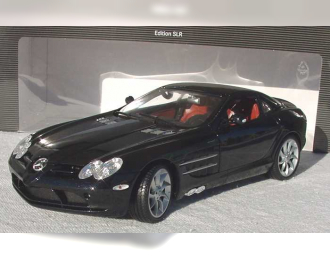 MERCEDES-BENZ SLR McLaren C199 (2003), crystal galaxit black