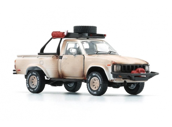 TOYOTA Hilux Pick-up N60 N70 (1980), White