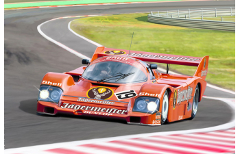 Сборная модель Porsche 956 Jagermeister