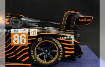 FERRARI 296 Gt3 3.0l Turbo V6 Team Gr Racing №86 24h Le Mans (2024) Riccardo Pera - Daniel Serra - Michael Wainwright - With Showcase - Con Vetrina, Black Orange