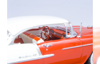 CHEVROLET Bel Air Hard Top (1955), india ivory / gypsy red