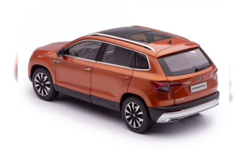 SKODA Karoq рестайлинг (2021), оранжевый металлик