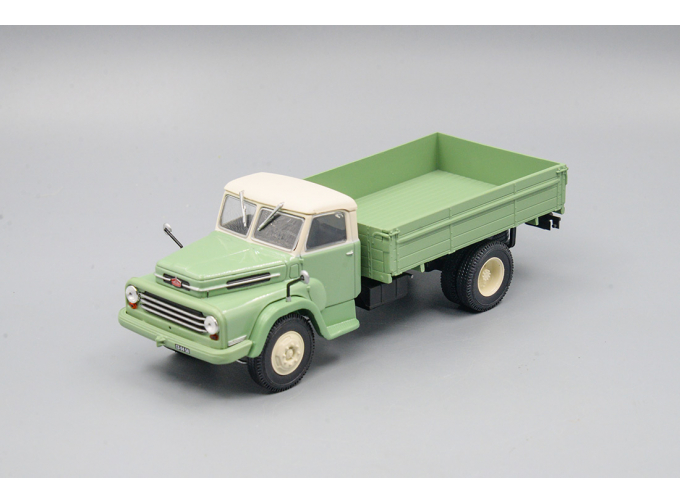 Csepel D-450 (1958) Legendas teherautok 14, green/white