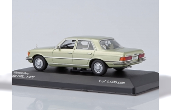 MERCEDES-BENZ 450 SEL (W116) (1975), metallic light green