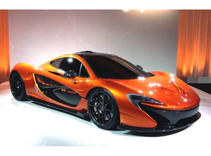 McLaren P1 2013 (volcano orange)