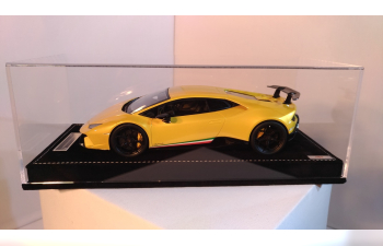 LAMBORGHINI Huracan Perfomante, yellow