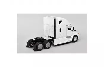 FREIGHTLINER Cascadia, white