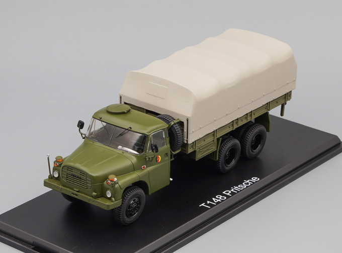 TATRA 148 NVA DDR (народная армия ГДР) грузовик с тентом 6х6 1975 Olive