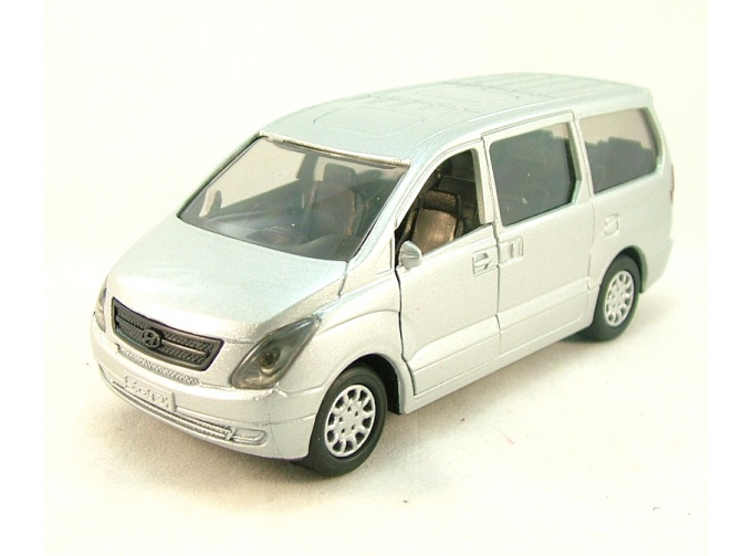 HYUNDAI Grand Starex, серебристый