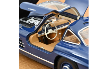 MERCEDES-BENZ 300 SL (1954), blue