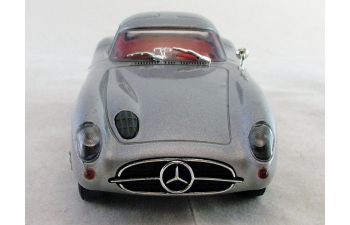 MERCEDES-BENZ 300 SLR Uhlenhaut-Coupe (1955), Mercedes-Benz Offizielle Modell-Sammlung 68, silver