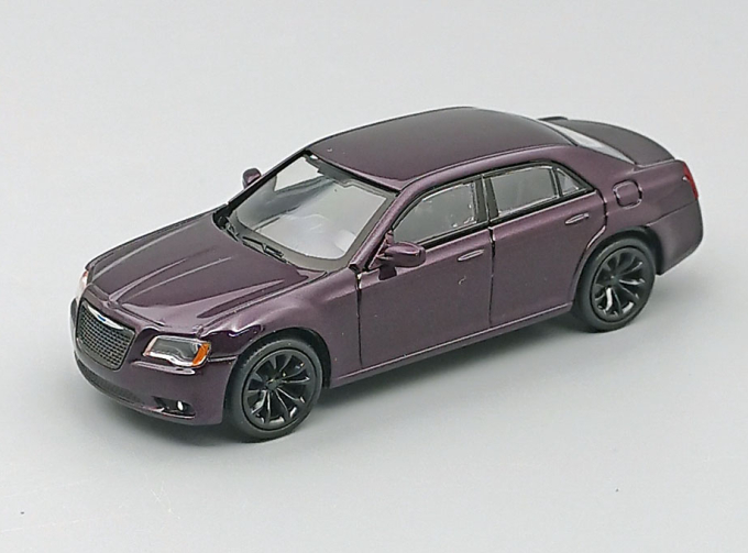 CHRYSLER 300 SRT-8 LX (2012), metallic purple