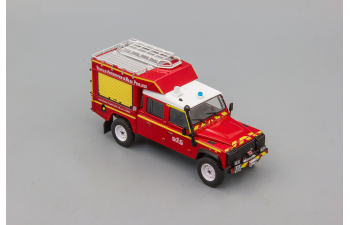 LAND ROVER 130 VIMP Lanéry - Véhicule D'intervention en Milieu Périlleux (SP de Roanne), Vehicules Legers Sapeurs-Pompiers 3