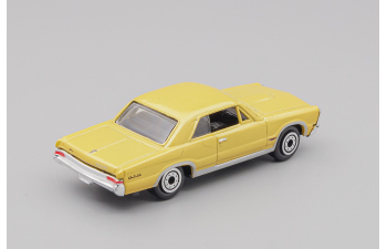 PONTIAC GTO (1965), ocher