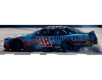 Chevrolet #88 Kyle Larson *Blues Hog*, blue/red 2025