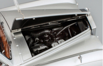 Rolls-Royce Phantom V 1964 LHD (silver)