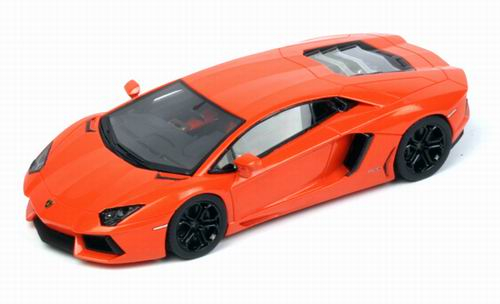 LAMBORGHINI Aventador (2011), orange metallic