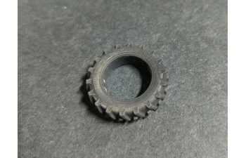 Комплект колес для тракторов МТЗ-52/82 (Резина Ф-2А + Ф-35)