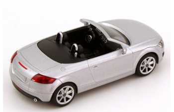 AUDI TT Roadster (2006), серебристый металлик