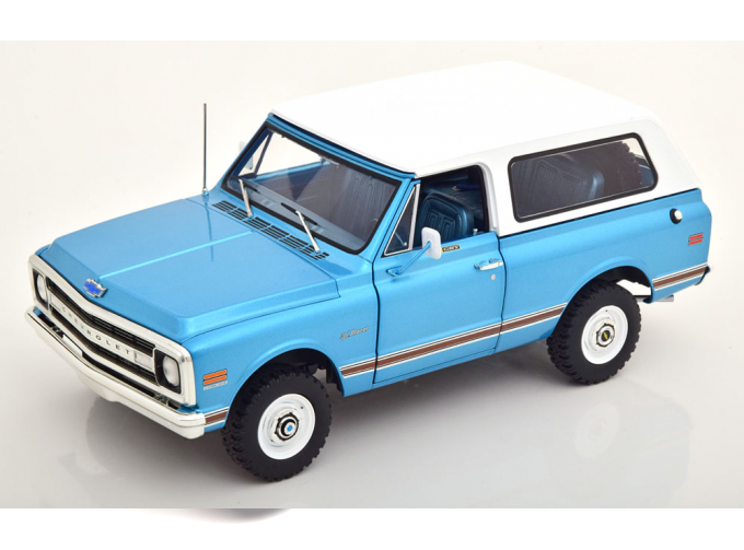 CHEVROLET K5 Blazer (1970), hellblaumetallic