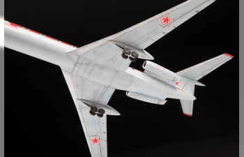 Сборная модель Учебно-тренировочный самолет Ту-134 УБЛ