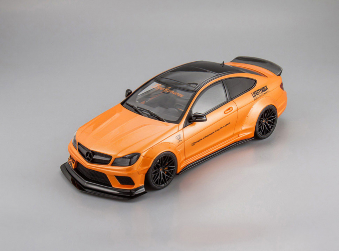 Mercedes-Benz C63 LB Performance (orange)