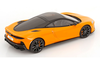 McLAREN GTS (2025), orange