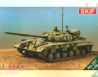 Сборная модель Советский командирский ОБТ Т-64AK