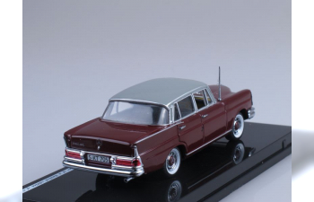 MERCEDES-BENZ 220SE, red