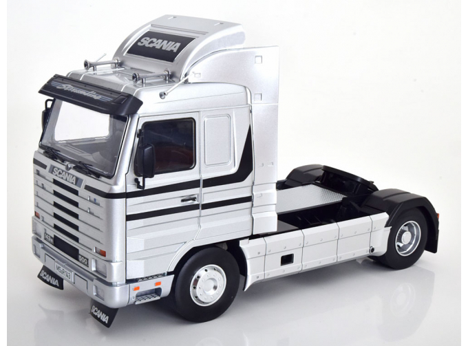 SCANIA 143 Streamline (1995), silber