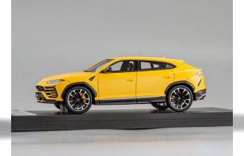 Lamborghini Urus (giallo auge)